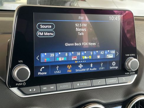 Used 2025 Nissan Sentra SV image 20