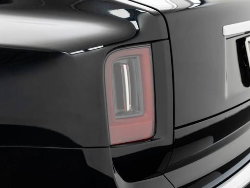 New 2026 Rolls-Royce Cullinan AWD/4WD image 73