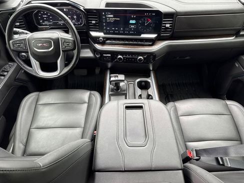 Used 2022 GMC Sierra 1500 Elevation w/ Elevation Premium Package image 12