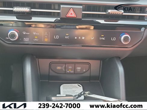 New 2026 Kia Sportage SX FWD image 27