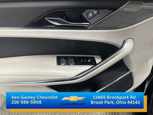 Used 2021 Jaguar F-PACE SVR AWD/4WD image 8
