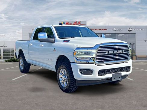 Used 2024 RAM 2500 Laramie w/ Safety Group AWD/4WD image 7