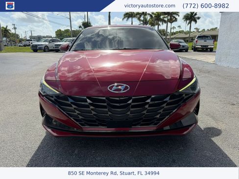 Used 2023 Hyundai Elantra Limited FWD image 10