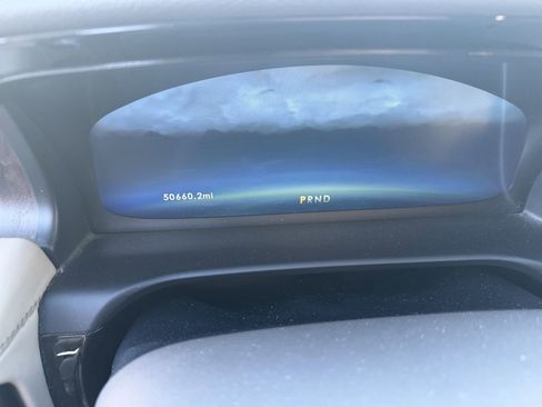 Used 2020 Lincoln Aviator Reserve w/ Equipment Group 202A image 7