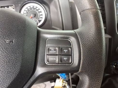 Used 2018 RAM 2500 Tradesman w/ Chrome Appearance Group AWD/4WD image 15