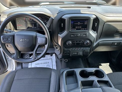 Used 2025 Chevrolet Silverado 2500 Custom w/ Custom Convenience Package AWD/4WD image 16