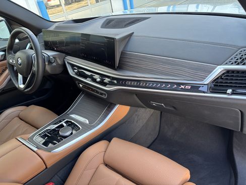 Used 2024 BMW X5 sDrive40i w/ Premium Package RWD image 24