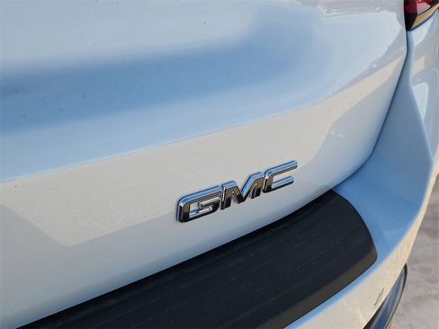 New 2026 GMC Yukon XL Denali Ultimate w/ LPO, Illumination Package image 10