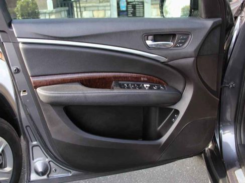 Used 2017 Acura MDX FWD image 10