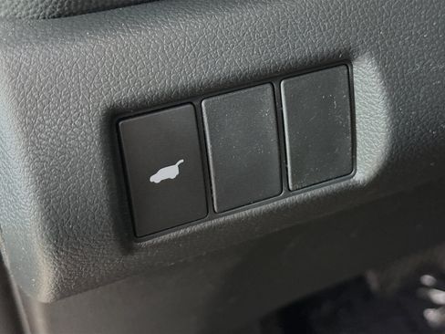 New 2026 Honda Pilot Sport image 9