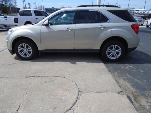 Used 2015 Chevrolet Equinox LT w/ Driver Convenience Package image 5