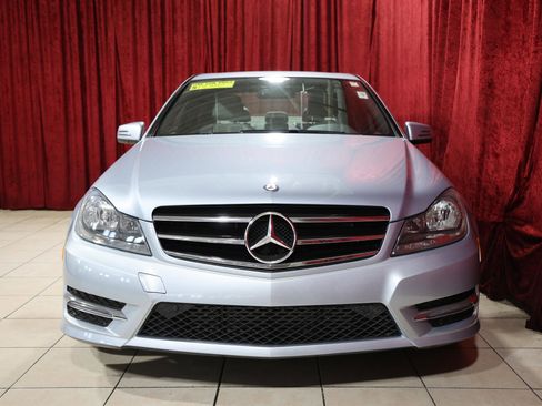 Used 2014 Mercedes-Benz C 250 Sedan image 9