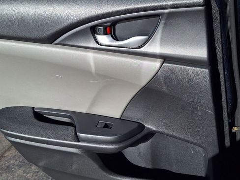 Used 2020 Honda Civic EX image 14