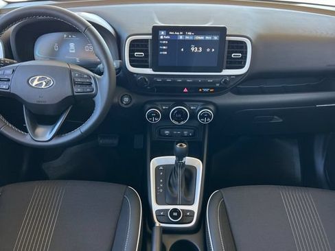 New 2026 Hyundai Venue SEL FWD image 12
