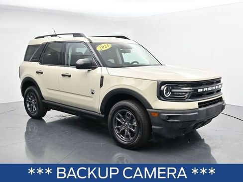 Used 2024 Ford Bronco Sport Big Bend w/ Convenience Package AWD/4WD image 2