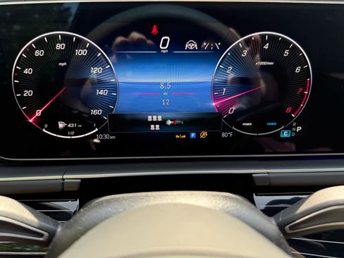 New 2025 Mercedes-Benz GLS 580 4MATIC image 18