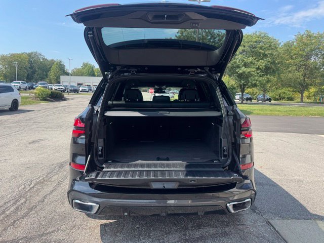 Certified 2025 BMW X5 xDrive40i w/ M Sport Package AWD/4WD image 31