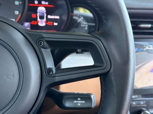 Certified 2019 Porsche 911 Speedster RWD image 23