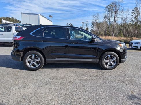 Certified 2024 Ford Edge SEL w/ Convenience Package image 4