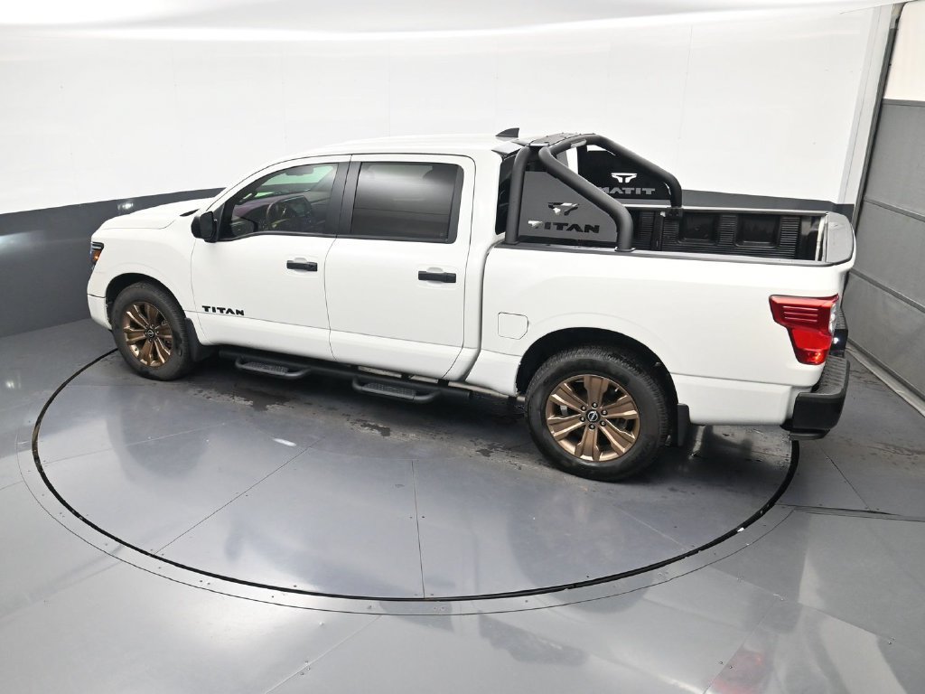 Certified 2024 Nissan Titan SV w/ SV Bronze Edition Package RWD image 31