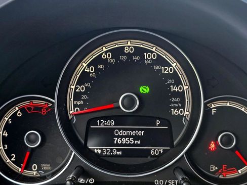 Used 2017 Volkswagen Beetle 1.8T SE image 21