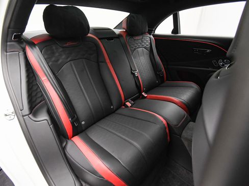 New 2025 Bentley Flying Spur Speed image 47