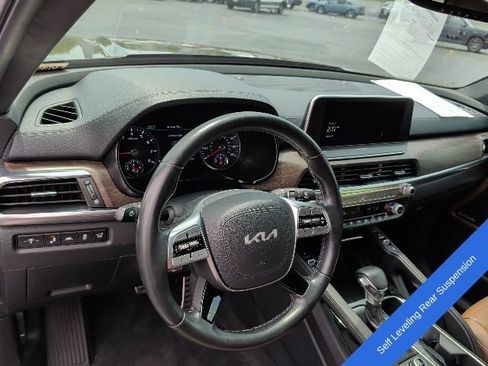 Used 2022 Kia Telluride SX w/ SX Prestige Package AWD/4WD image 13
