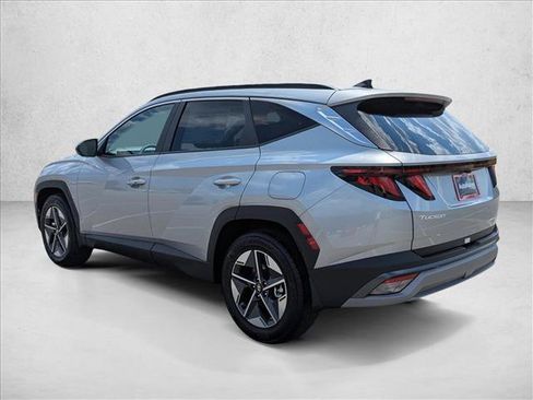 Used 2026 Hyundai Tucson SEL FWD image 7