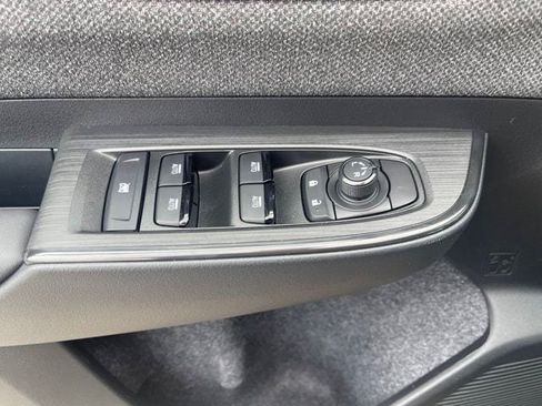 New 2026 Subaru Outback Limited AWD/4WD image 12