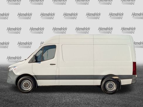 Used 2020 Mercedes-Benz Sprinter 2500 image 7