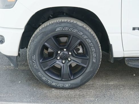 Used 2023 RAM 1500 Big Horn AWD/4WD image 6