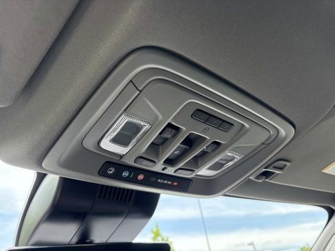 Certified 2024 GMC Sierra 1500 Denali AWD/4WD image 27