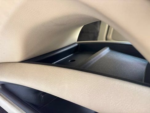 Used 2017 Lincoln MKZ Reserve w/ Climate Package AWD/4WD image 42