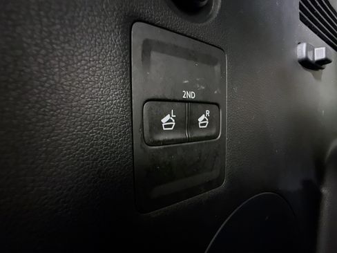 Used 2023 Hyundai Palisade SEL FWD image 44