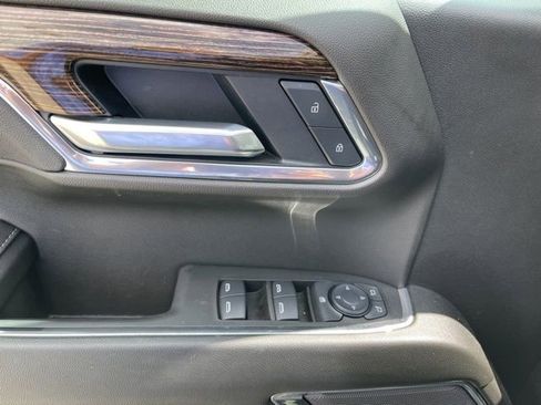 Used 2025 GMC Sierra 1500 Elevation w/ X31 Off-Road Package image 17