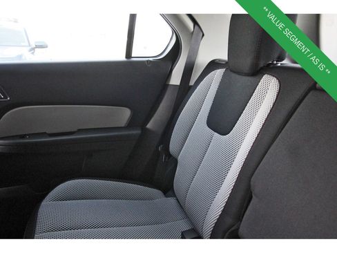 Used 2017 Chevrolet Equinox LS FWD image 14