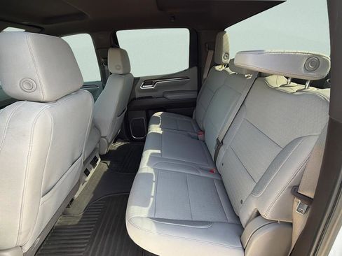 Used 2022 Chevrolet Silverado 1500 LT image 14