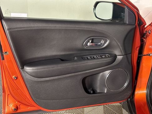 Certified 2020 Honda HR-V EX-L image 11