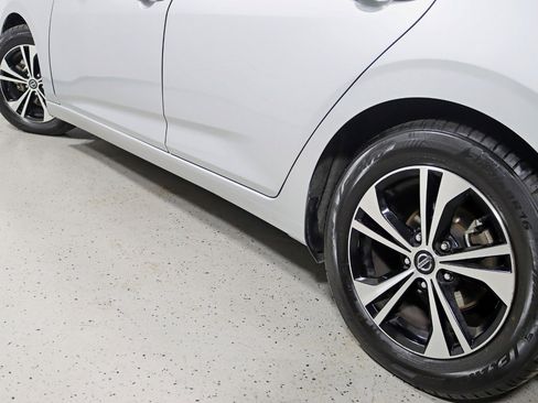 Used 2021 Nissan Sentra SV image 12