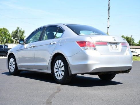 Used 2012 Honda Accord LX image 5
