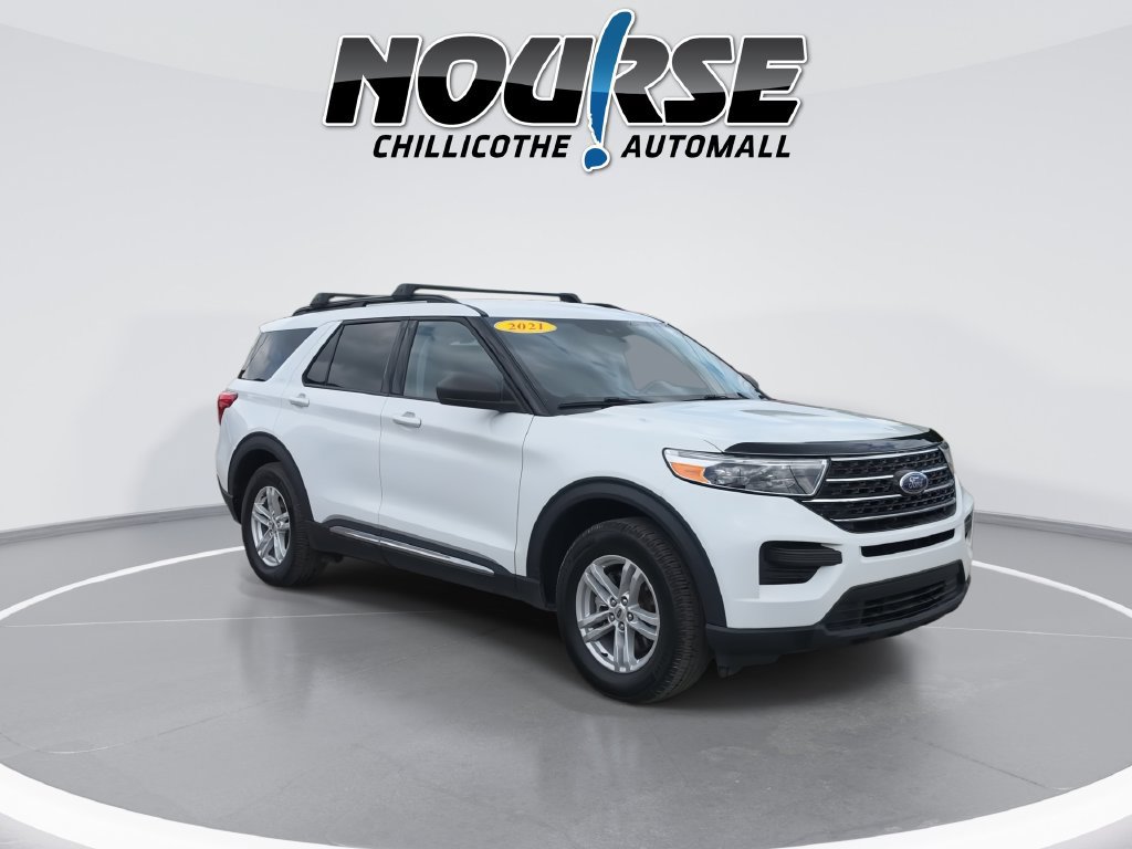 Used 2021 Ford Explorer XLT w/ Class III Trailer Tow Package AWD/4WD image 2