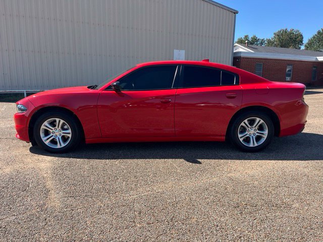 Used 2023 Dodge Charger SXT RWD image 4