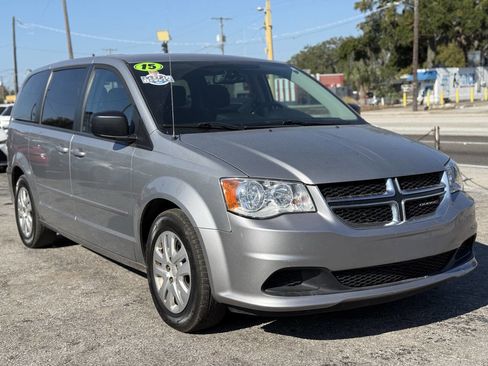 Used 2015 Dodge Grand Caravan SE w/ Quick Order Package 29E SE image 9