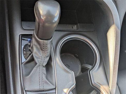 Used 2024 Toyota Camry SE image 21