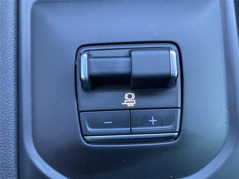 New 2026 GMC Sierra 2500 AT4 w/ AT4 Premium Plus Package image 32