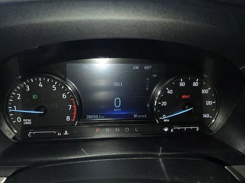 Used 2022 Ford Explorer XLT w/ Equipment Group 202A image 14