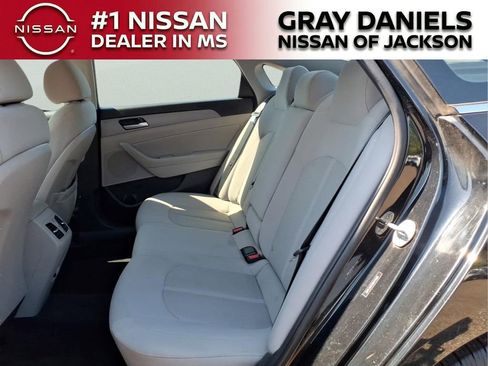 Used 2019 Hyundai Sonata SEL FWD image 26