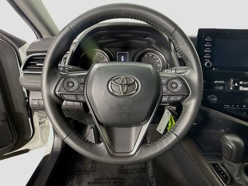 Certified 2023 Toyota Camry SE image 11