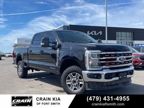 Used 2024 Ford F250 Lariat image 1