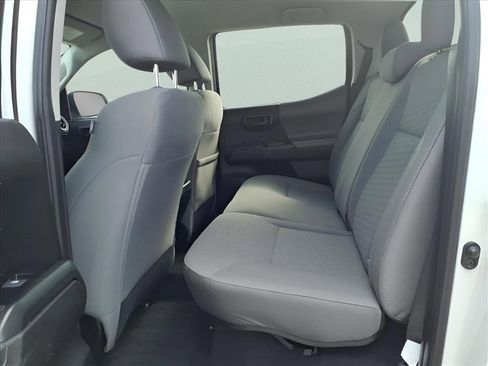 Used 2023 Toyota Tacoma 4x4 Double Cab image 18